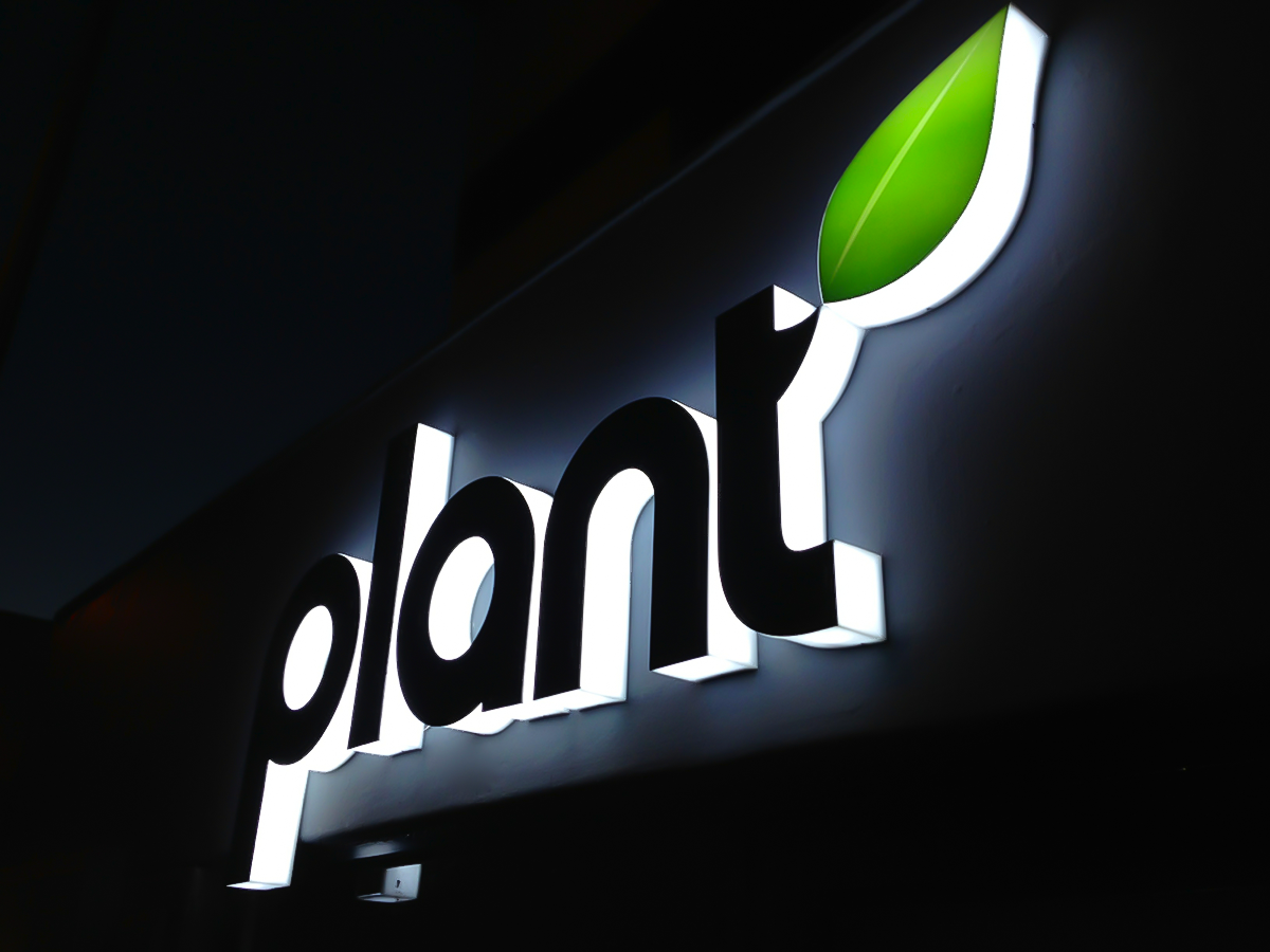Glow-Sign-Board-Side-Glow